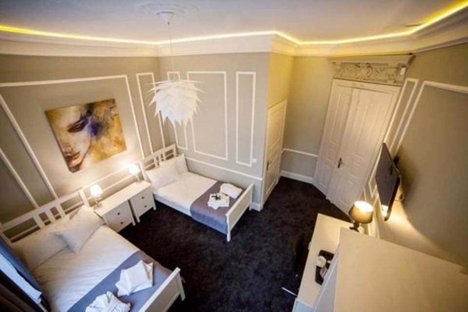 אינוברוקלאוו Aparthotel Platinum Apartamenty מראה חיצוני תמונה