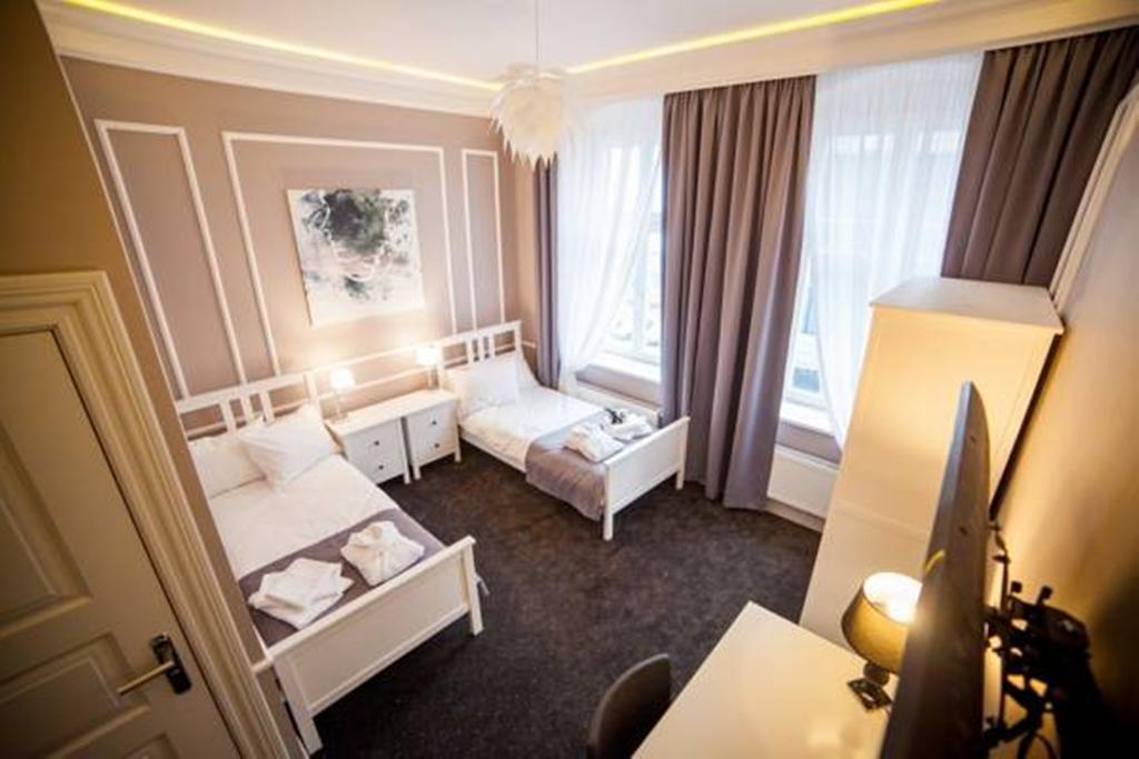 אינוברוקלאוו Aparthotel Platinum Apartamenty מראה חיצוני תמונה